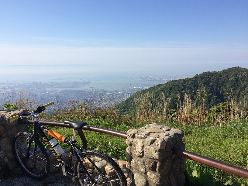 日陰のレビュー（フラットペダル編：MKS（三ヶ島）MT－LITE）: 神戸の自転車好きな司法書士のブログ「今日も自転車操業中！」